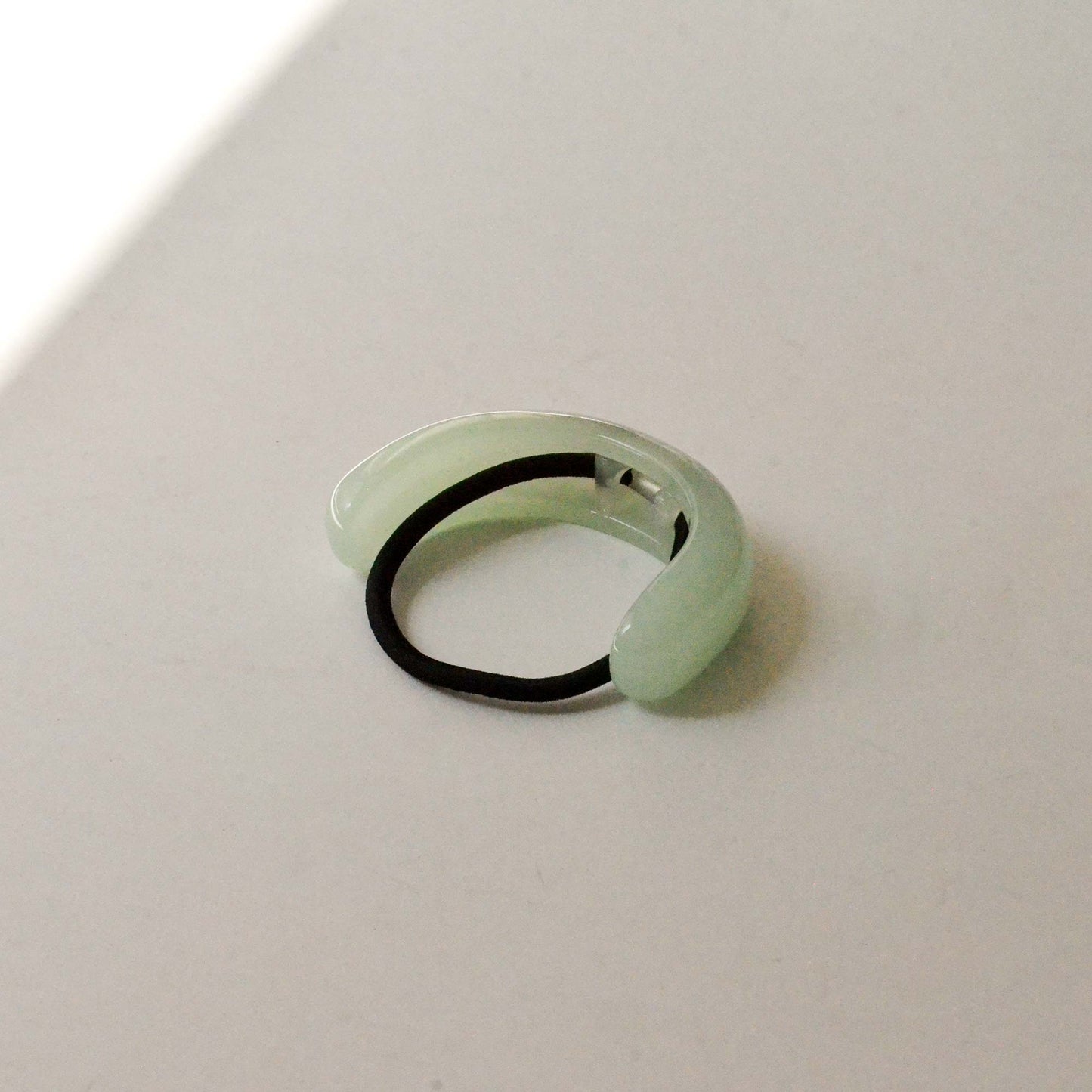 Erin Arch Hair Tie Light Green