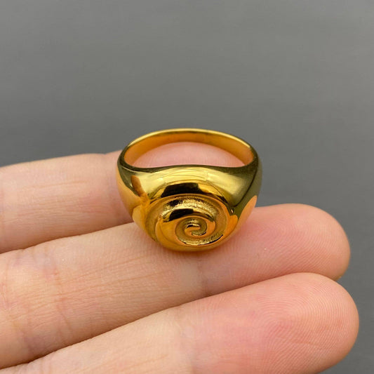 Vortex Signet Ring