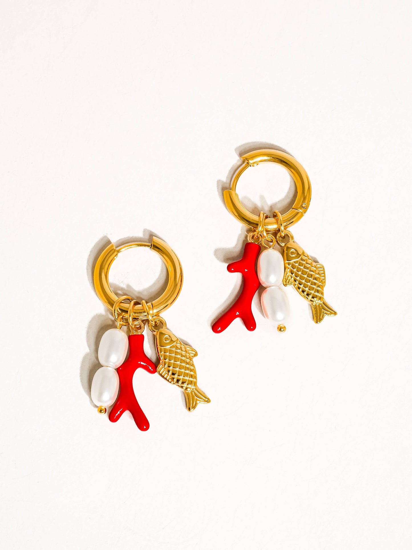 Rosa Fish Pearl Earring