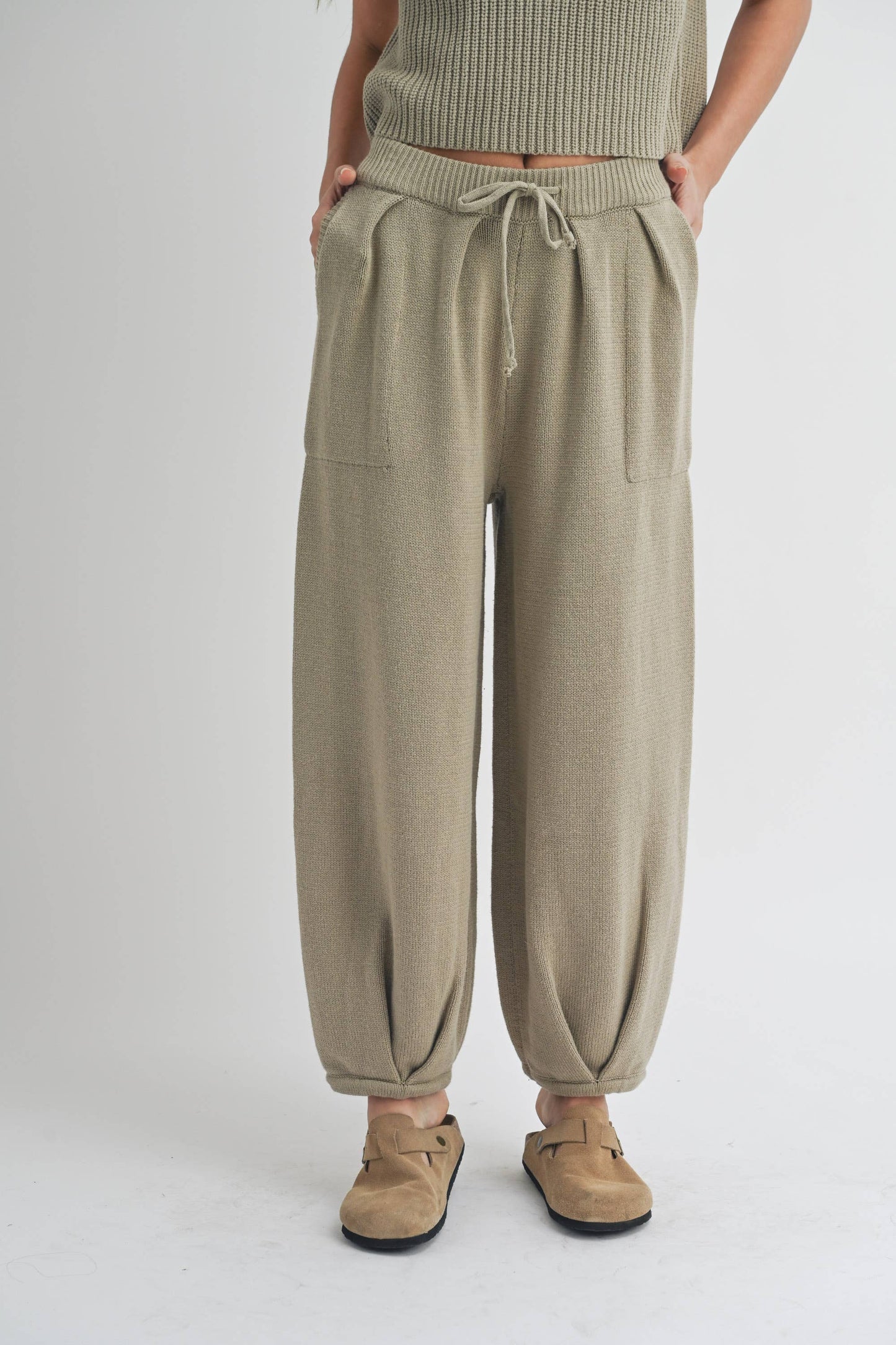 Half Moon Pants Olive