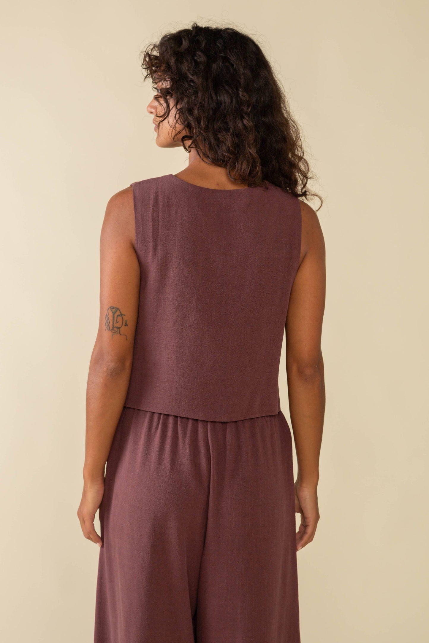 Sophia Linen Vest Plum