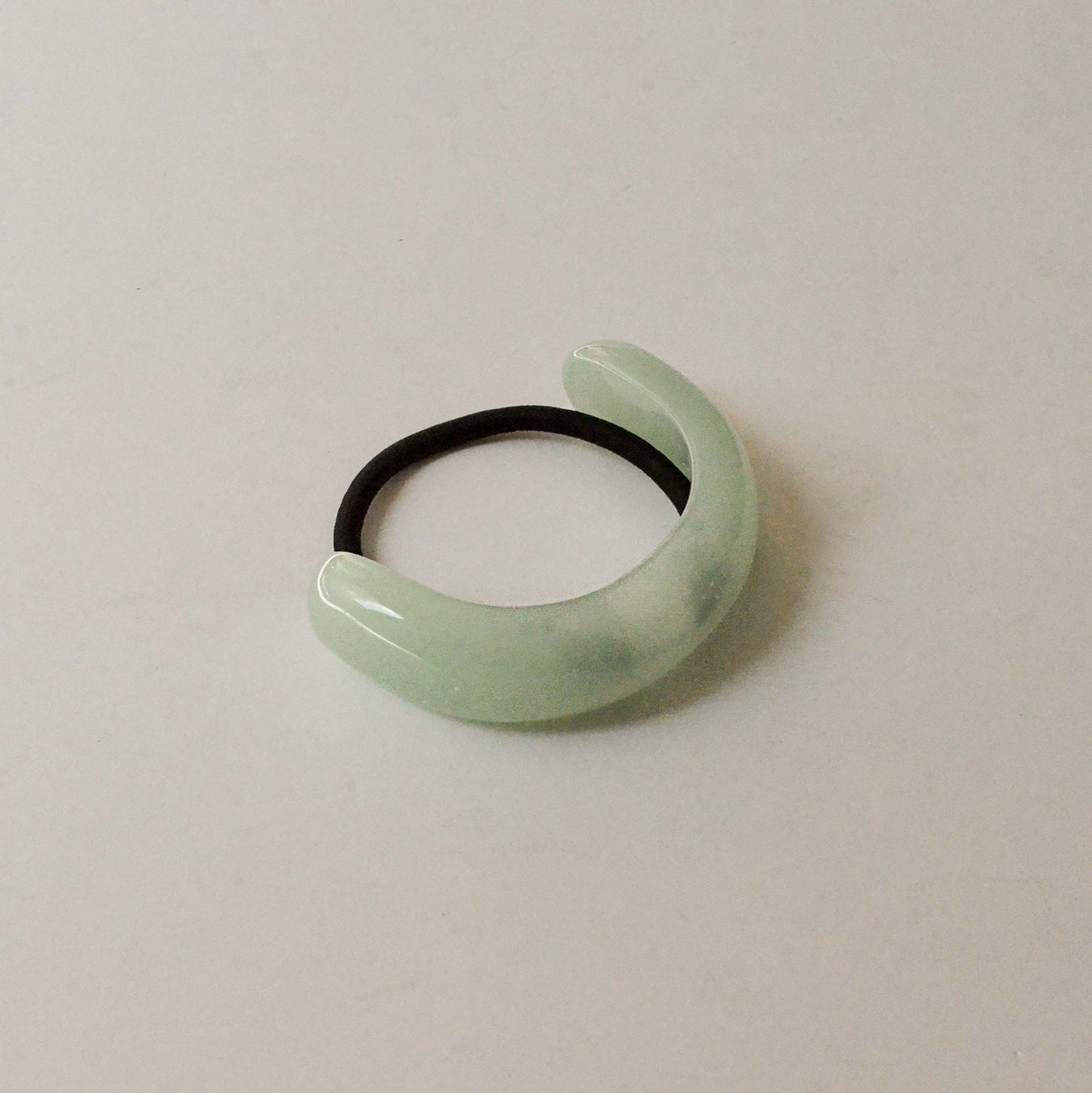 Erin Arch Hair Tie Light Green