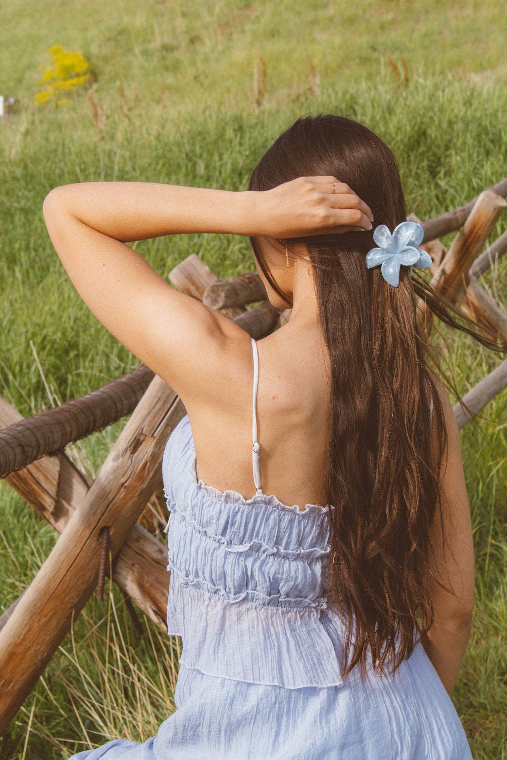 July Flower Claw Clip Blue