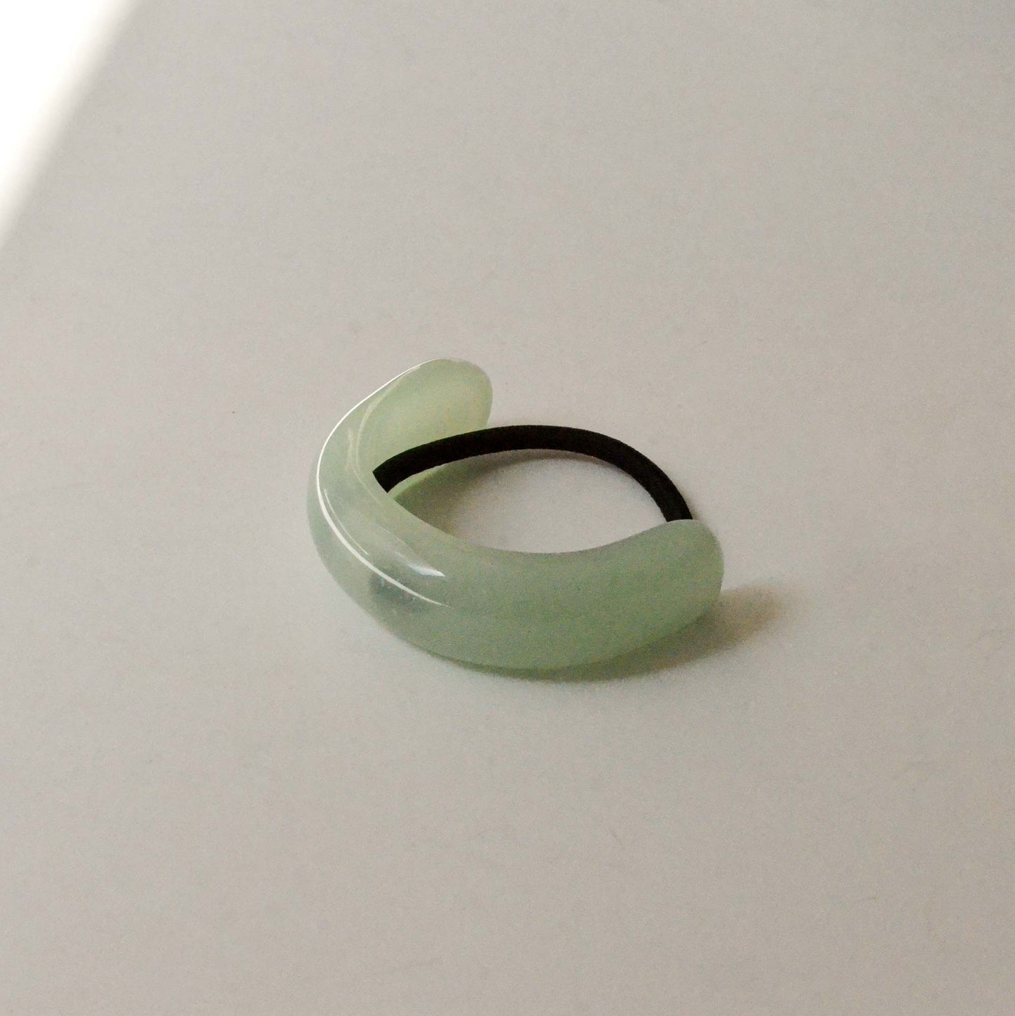 Erin Arch Hair Tie Light Green