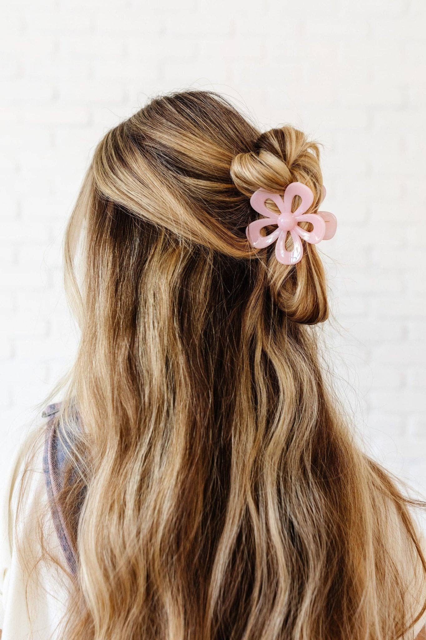 Flower Claw Clip: Pink