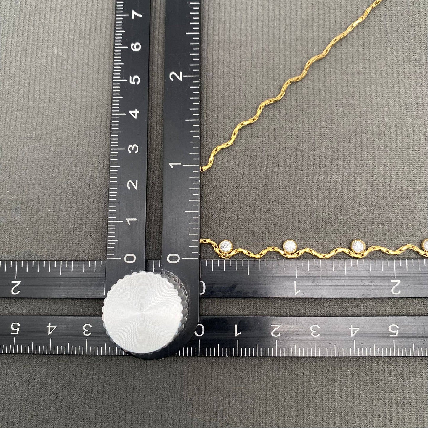 Inlaid Wave Necklace