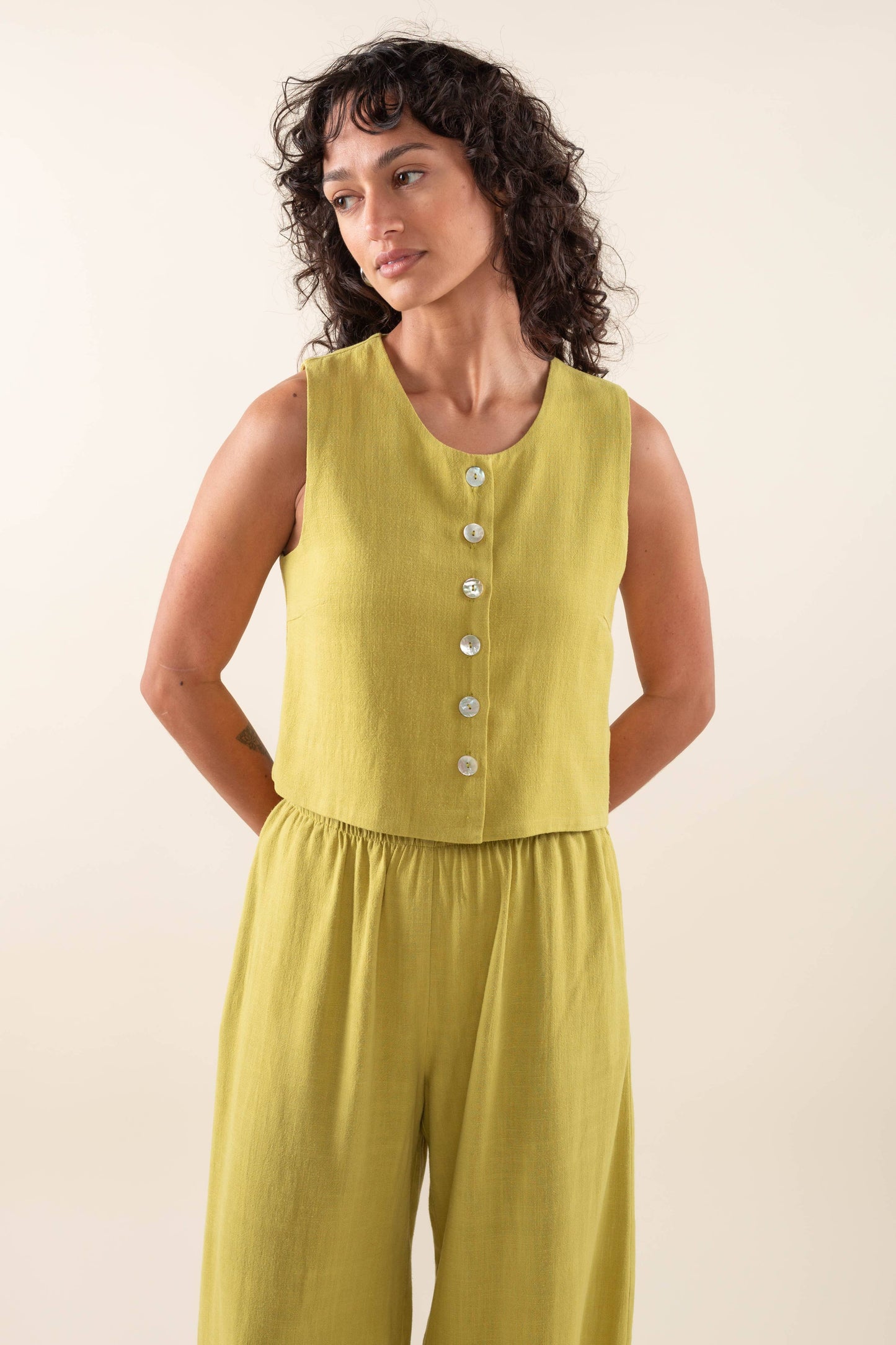 Thea Linen Vest