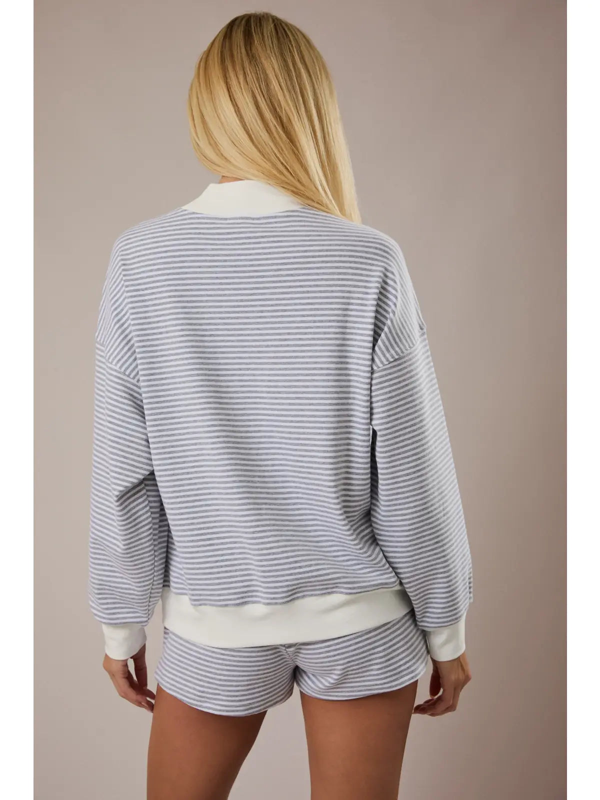 New Waves Mockneck Sweatshirt