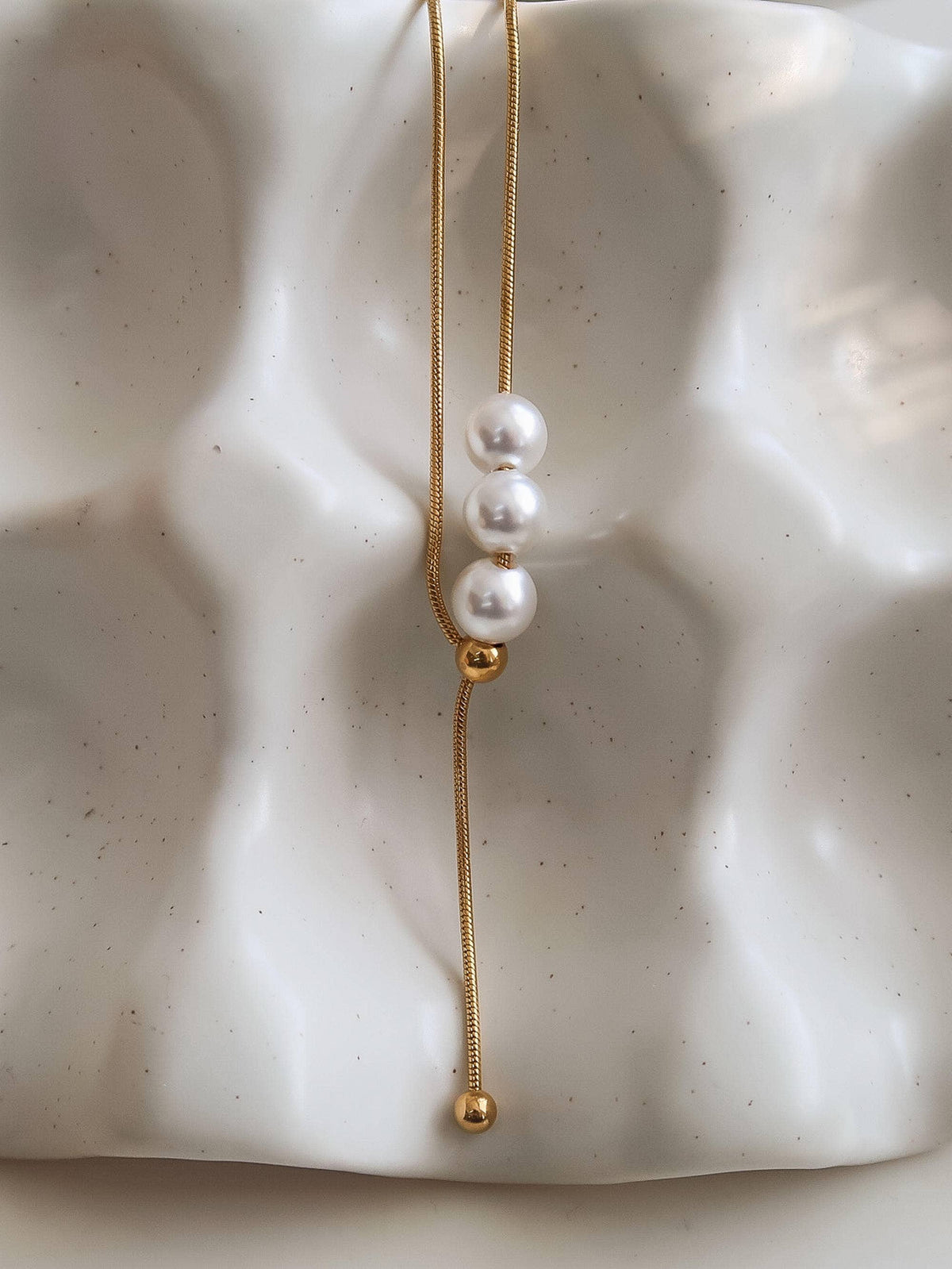 Montana Pearl Y Drop Necklace