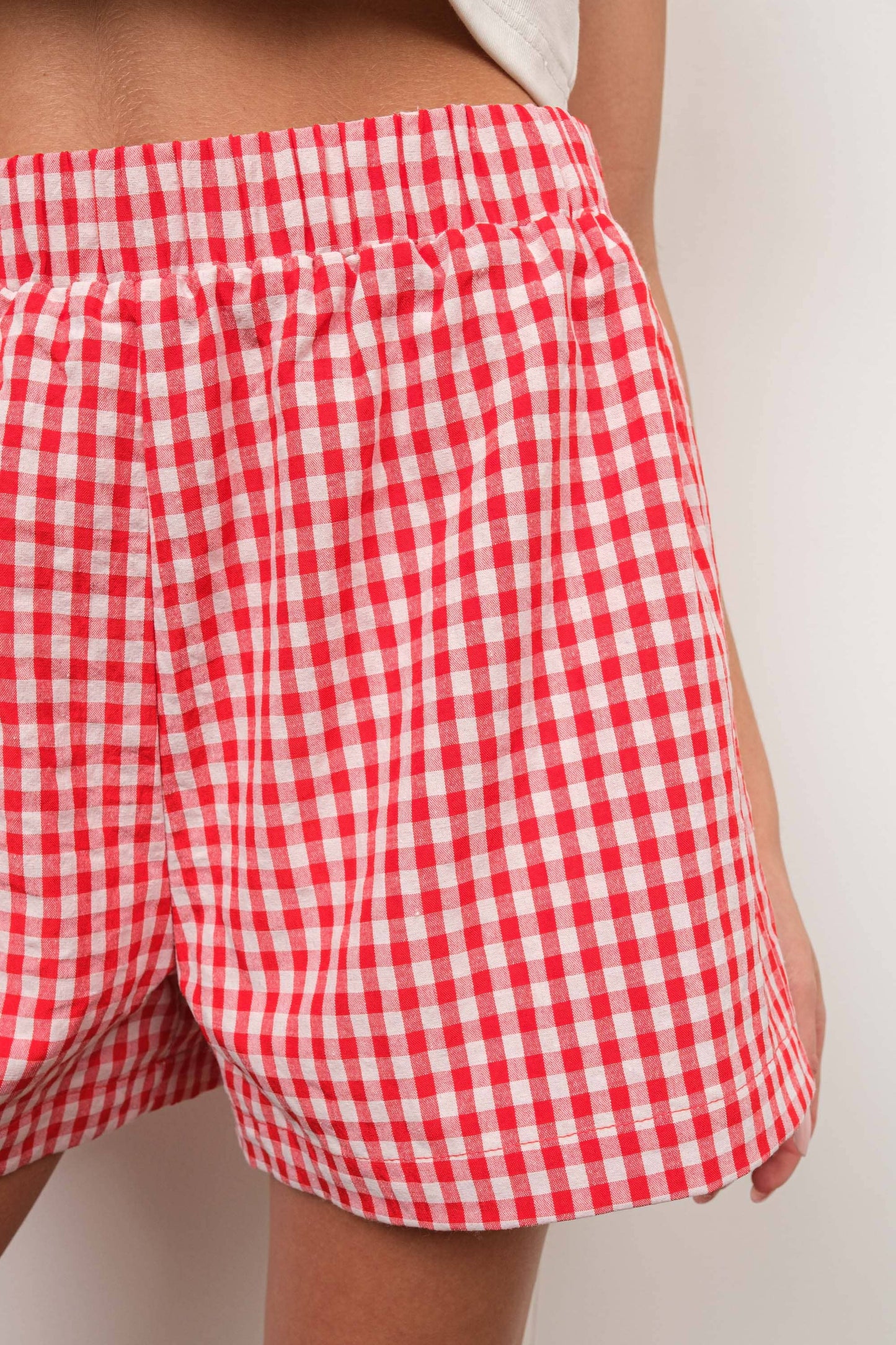 Billie Plaid Shorts Red
