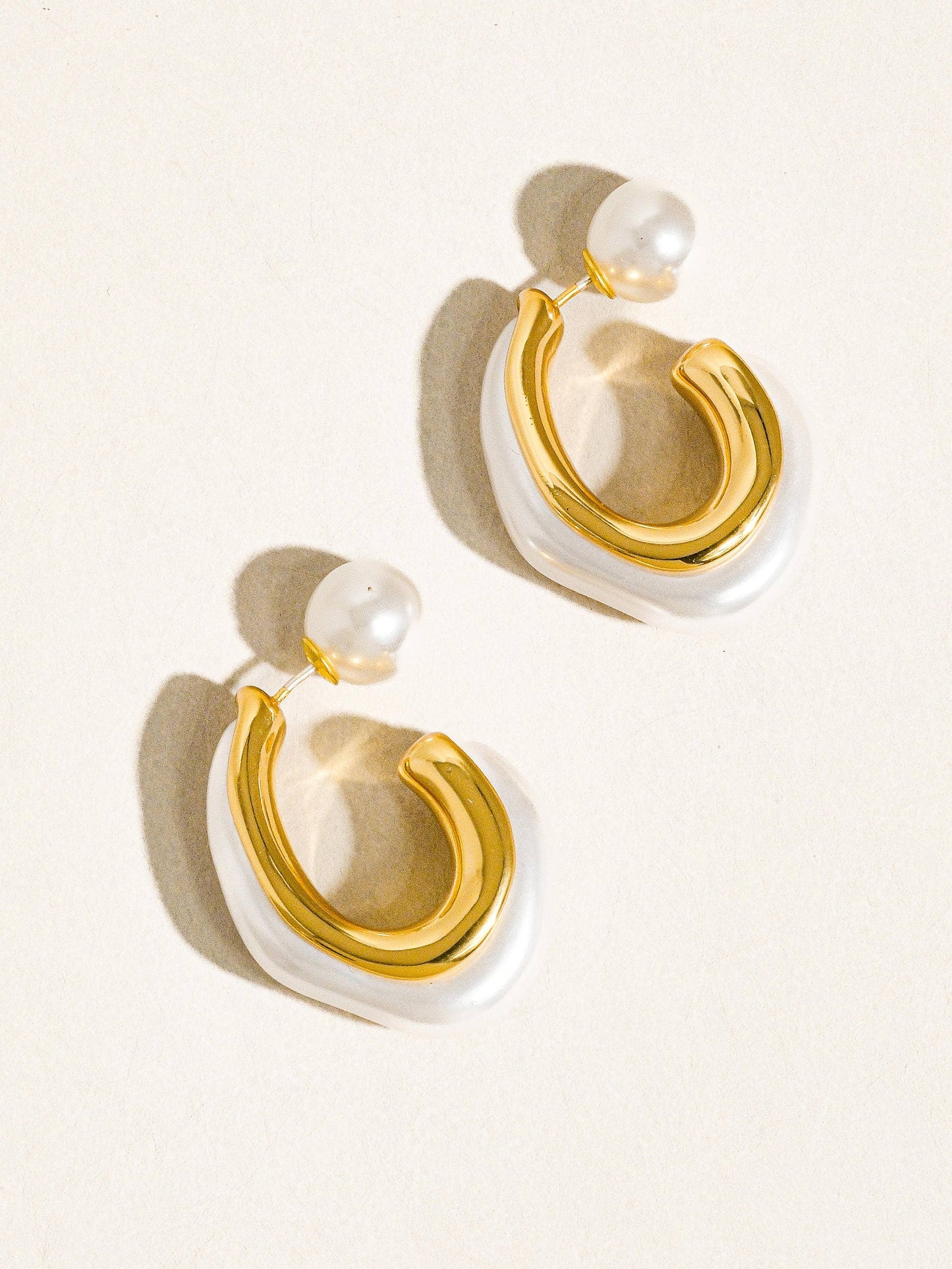 Kinsley Pearl C Hoop Earring