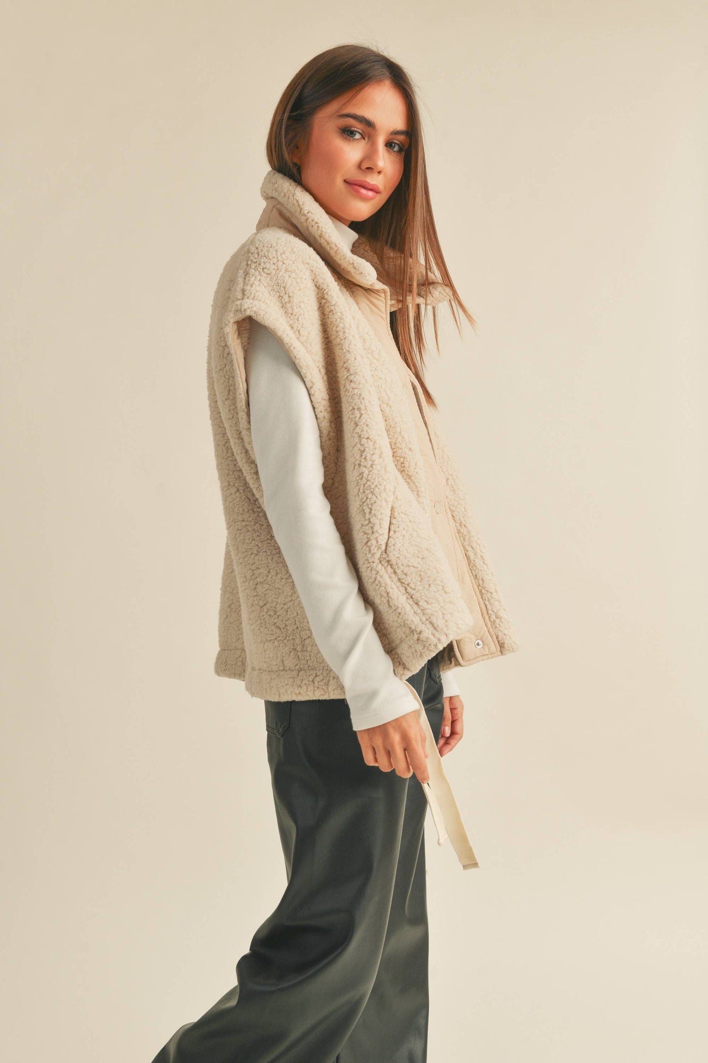 Ziggy Sherpa Vest Sand