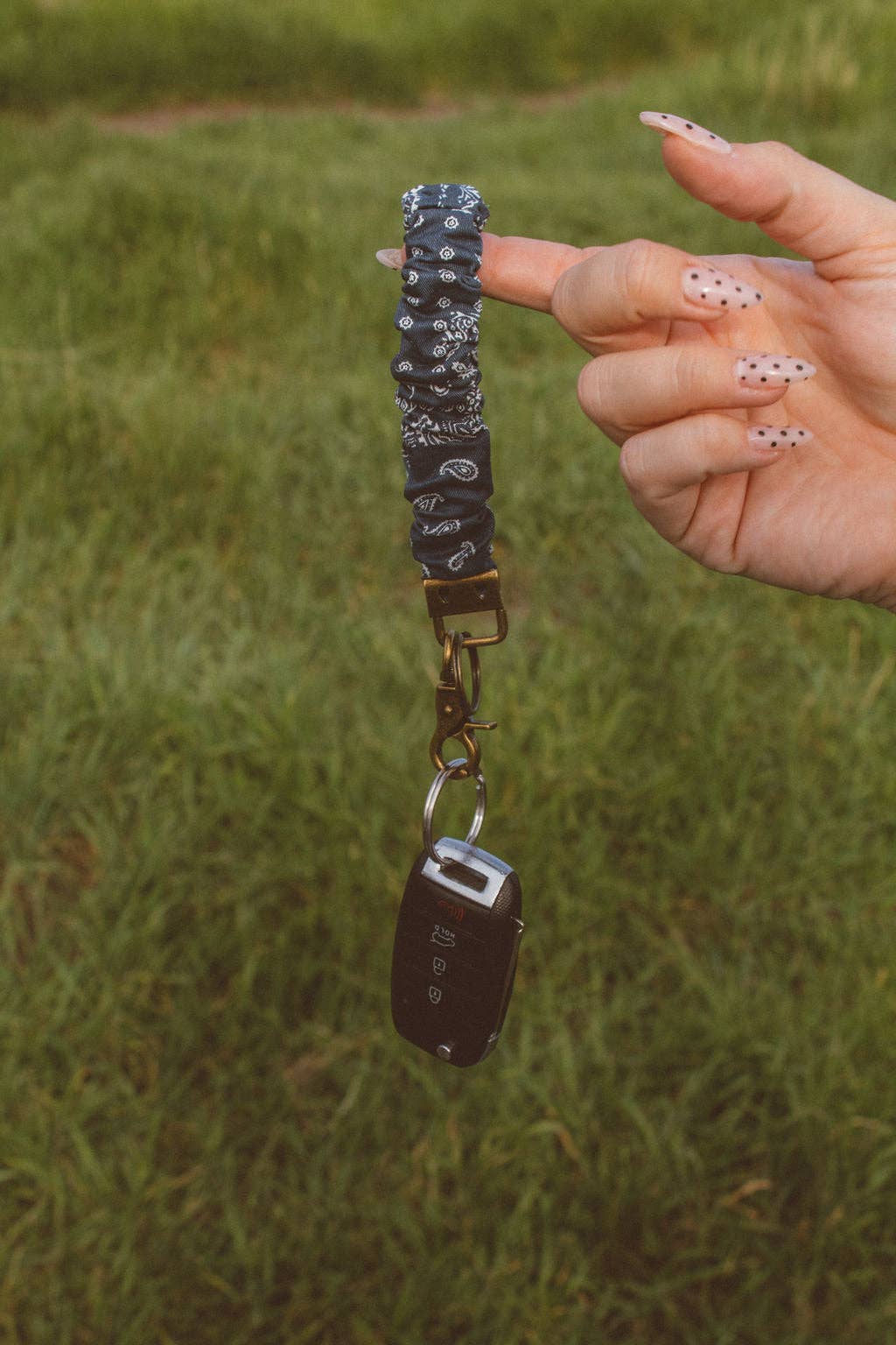 Paisley Keychain Navy