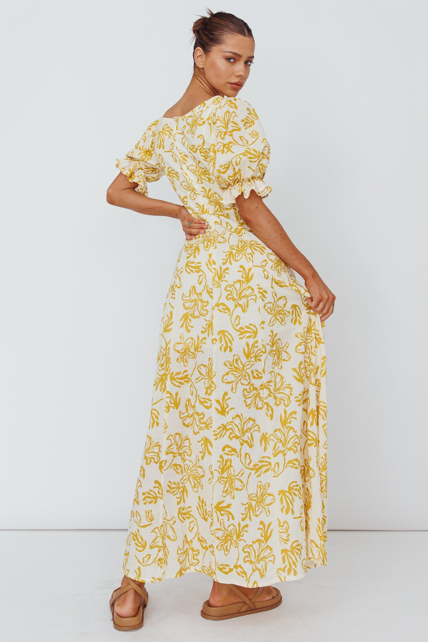 Leva Dress