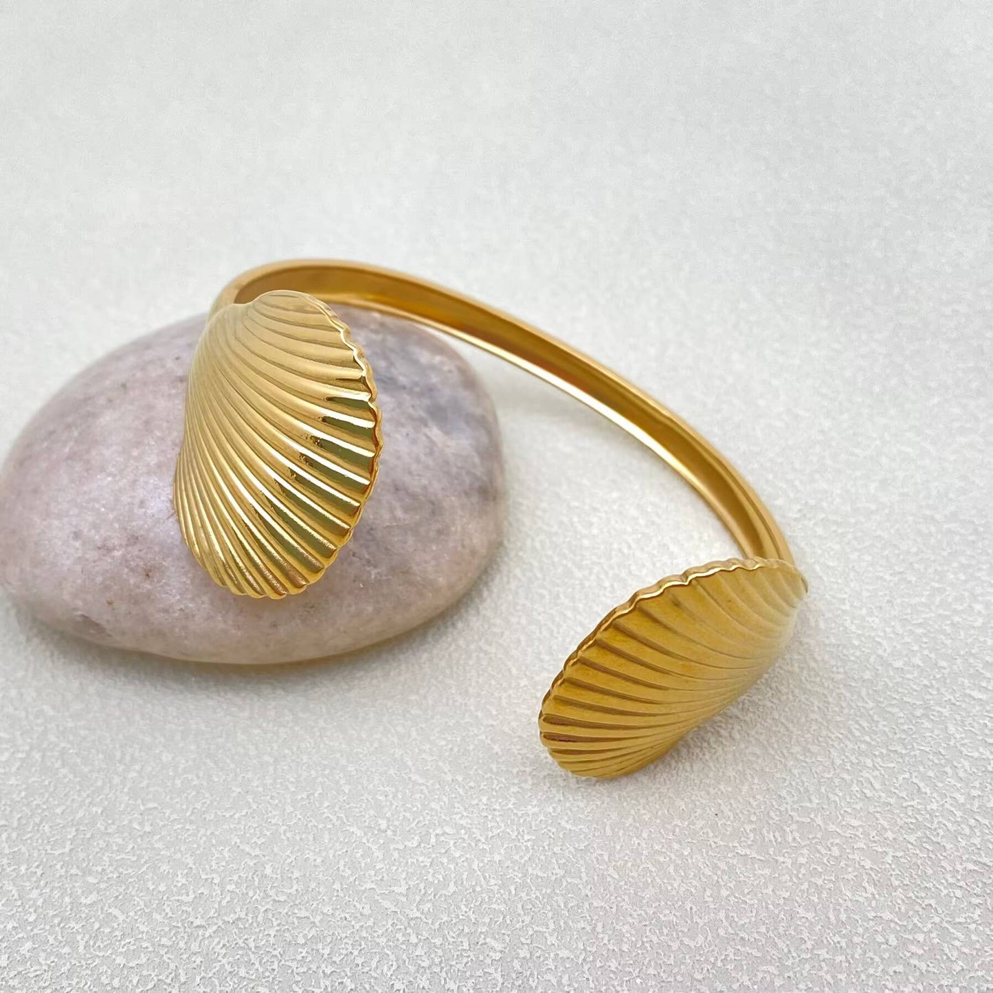 Scallop Cuff Bracelet