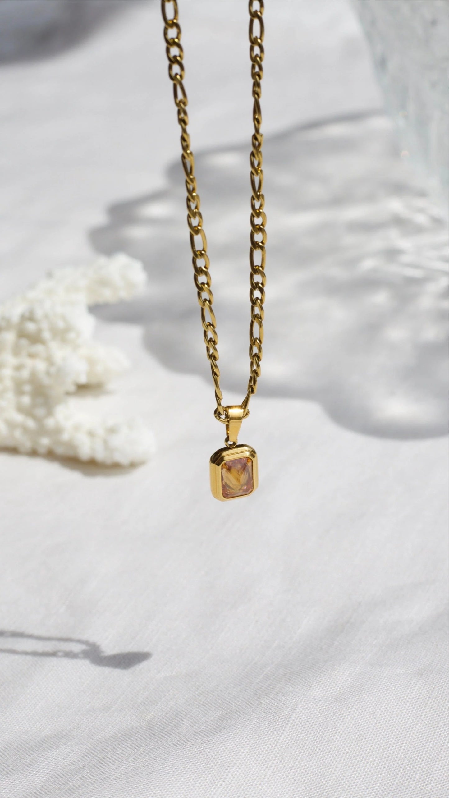 Ely Necklace
