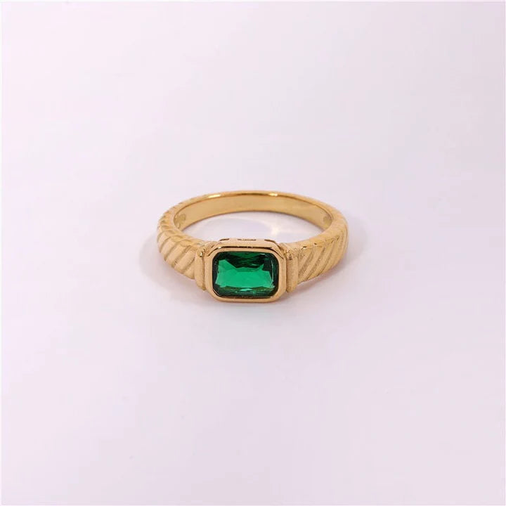 Square obsidian ring emerald