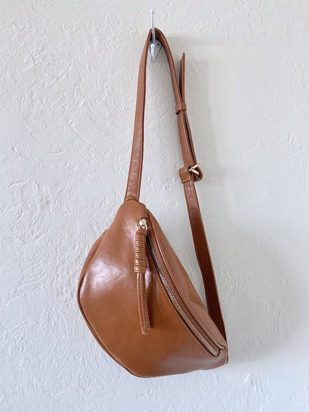 Riley Crossbody Belt Bag