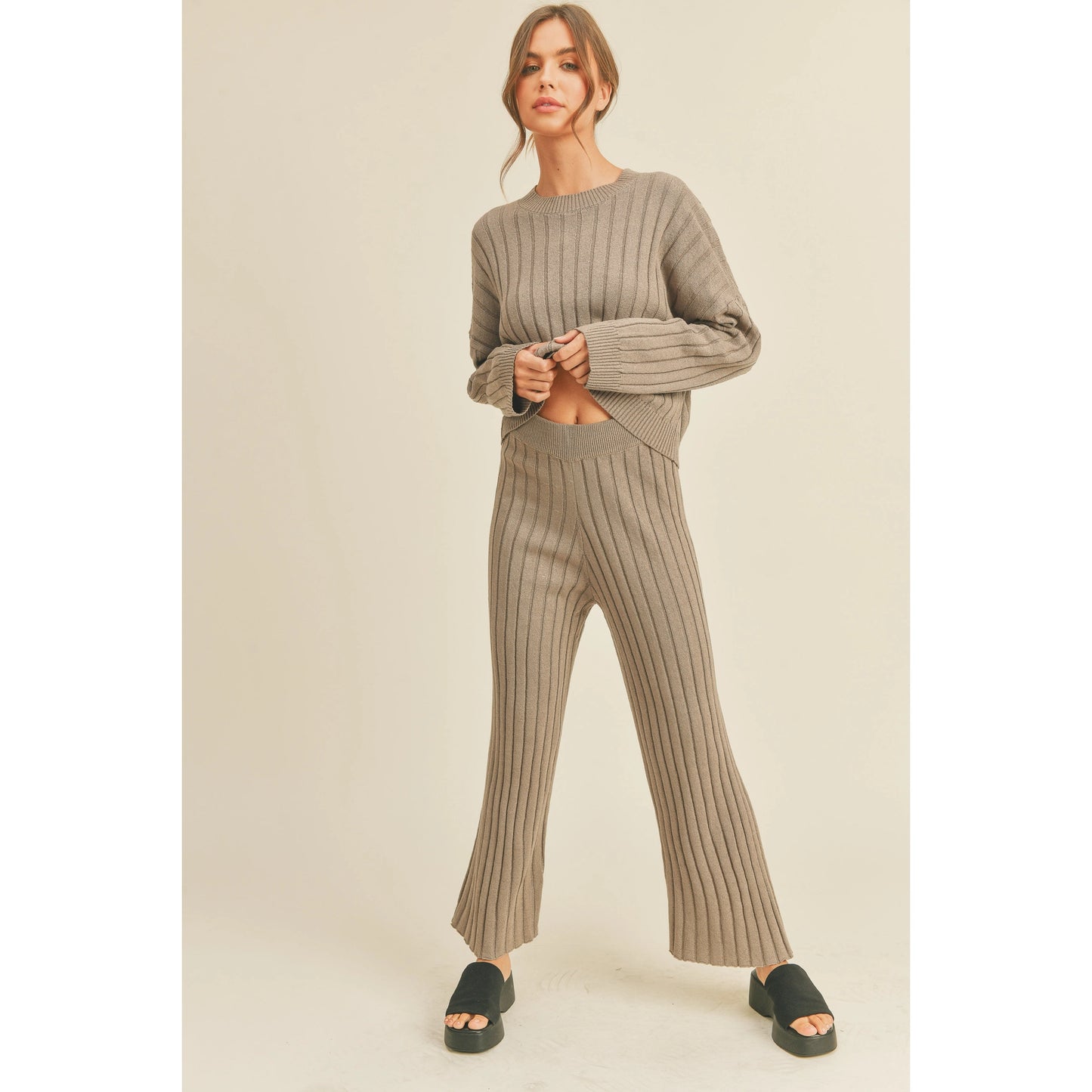 Chill Out Ribbed Top - Mocha