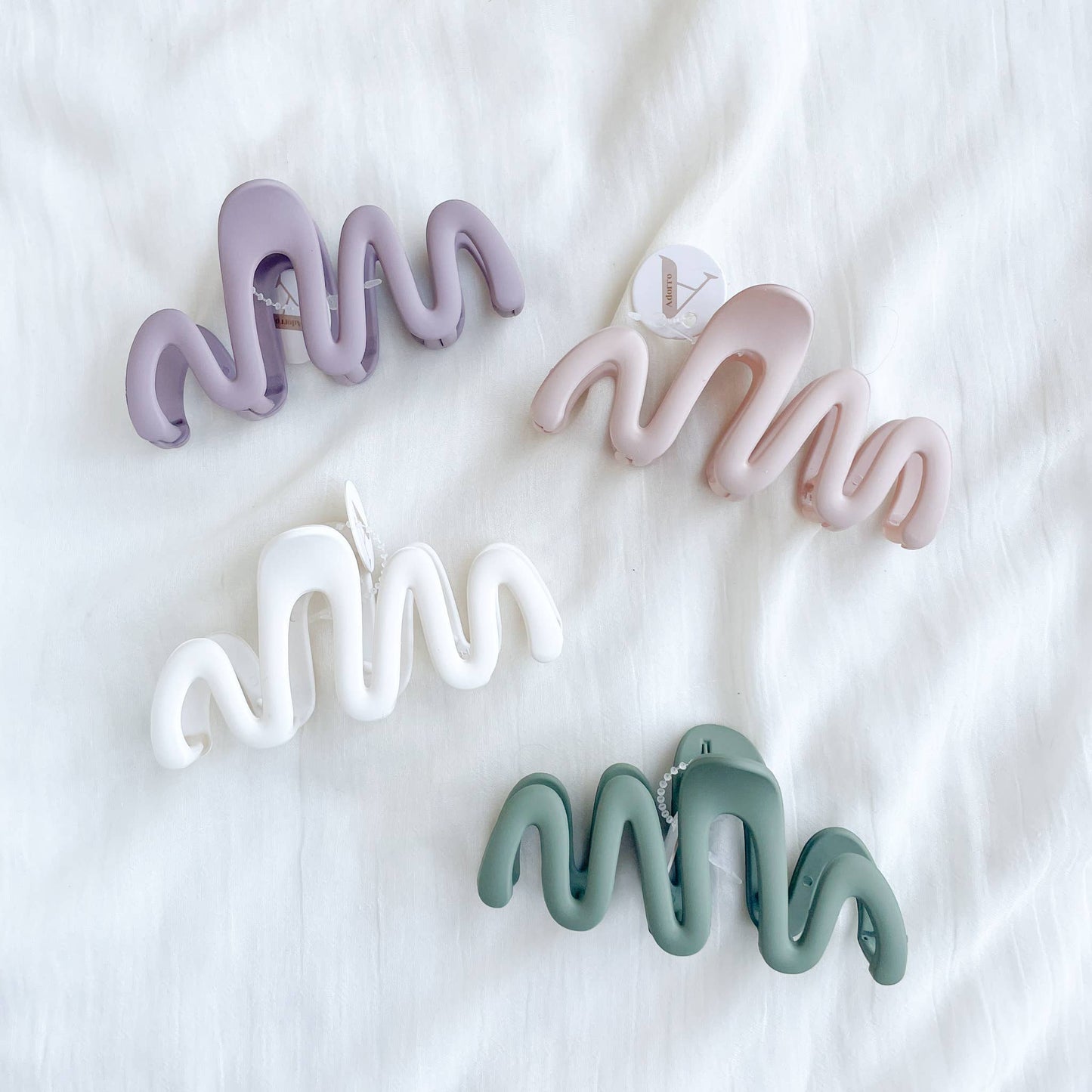 Solid Squiggle Matte Claw Clip Ast