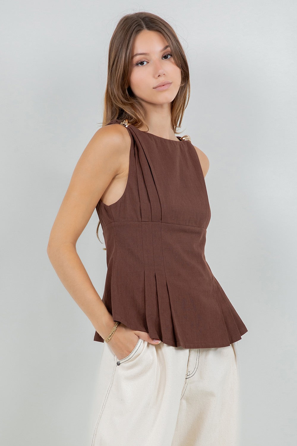 Carla Top Dark Brown