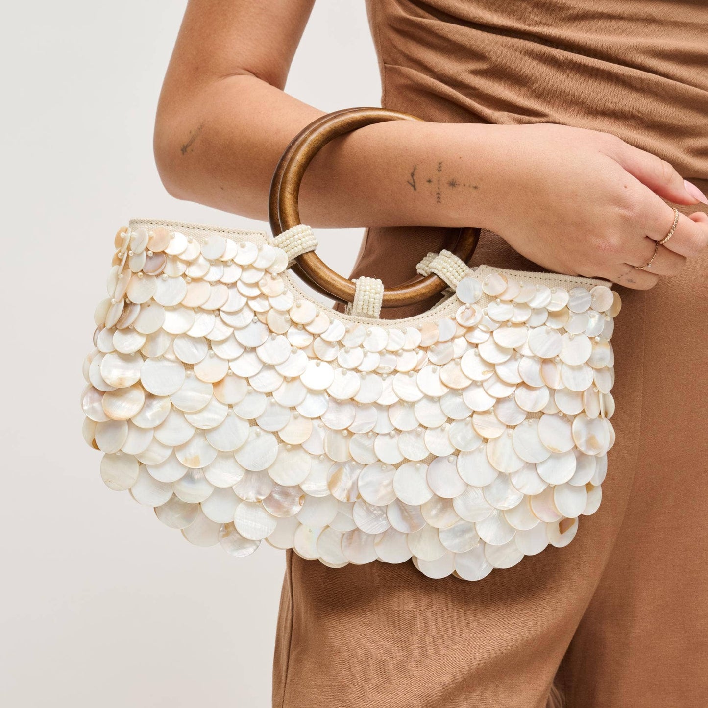 Scarlett Shell Bag Ivory
