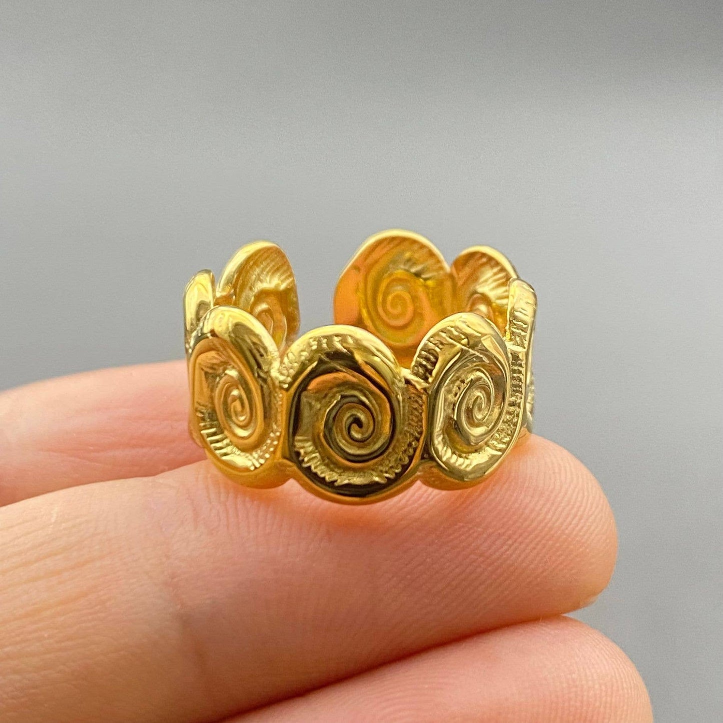 Vortex Signet Ring