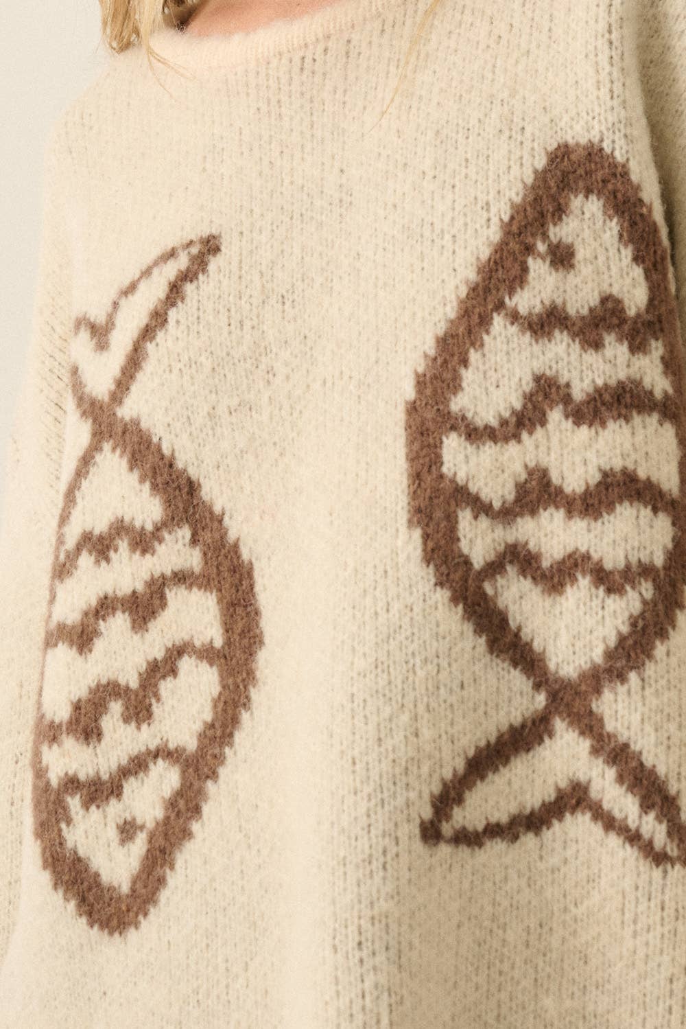 Promesa USA - Fish Jacquard-Knit Drop-Shoulder Rolled-Edge Sweater: Taupe / L