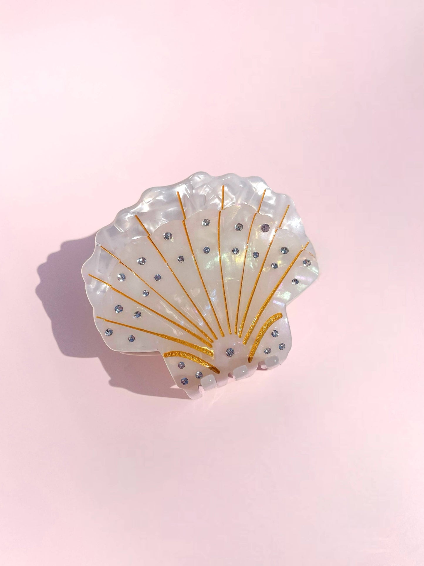 Shell Claw Clip