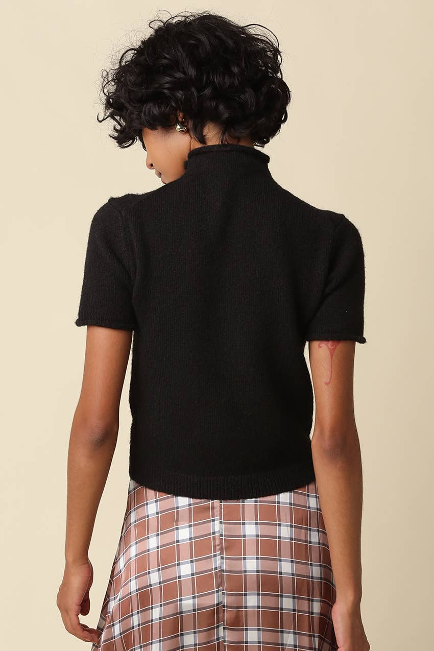 Olivaceous - Alani Mock Neck Knit Top: OATMEAL / L