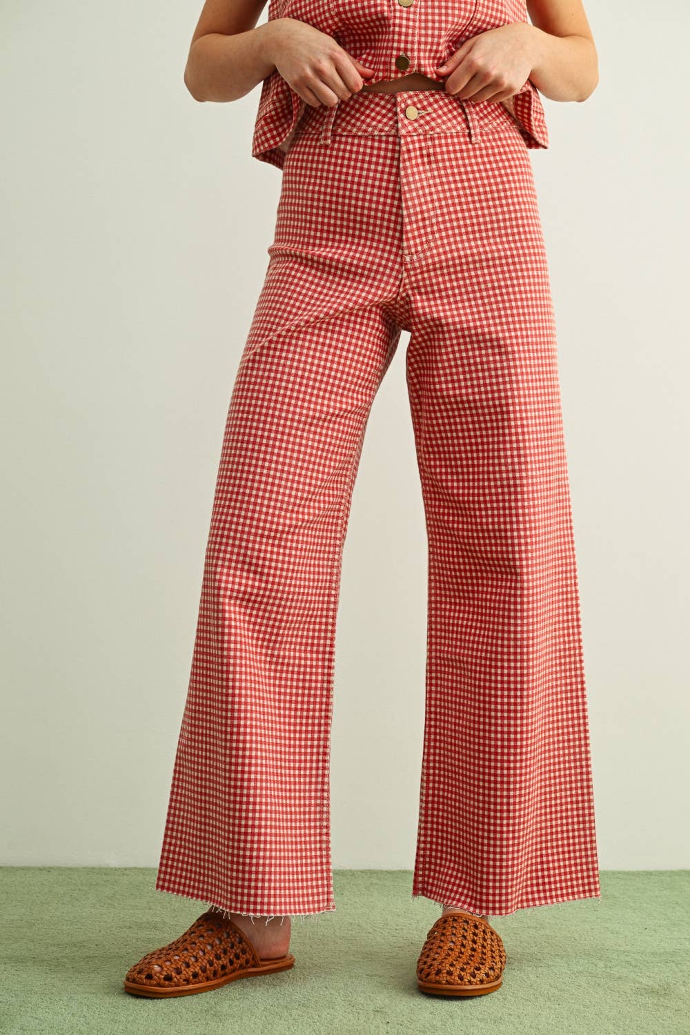 Sutton Pant