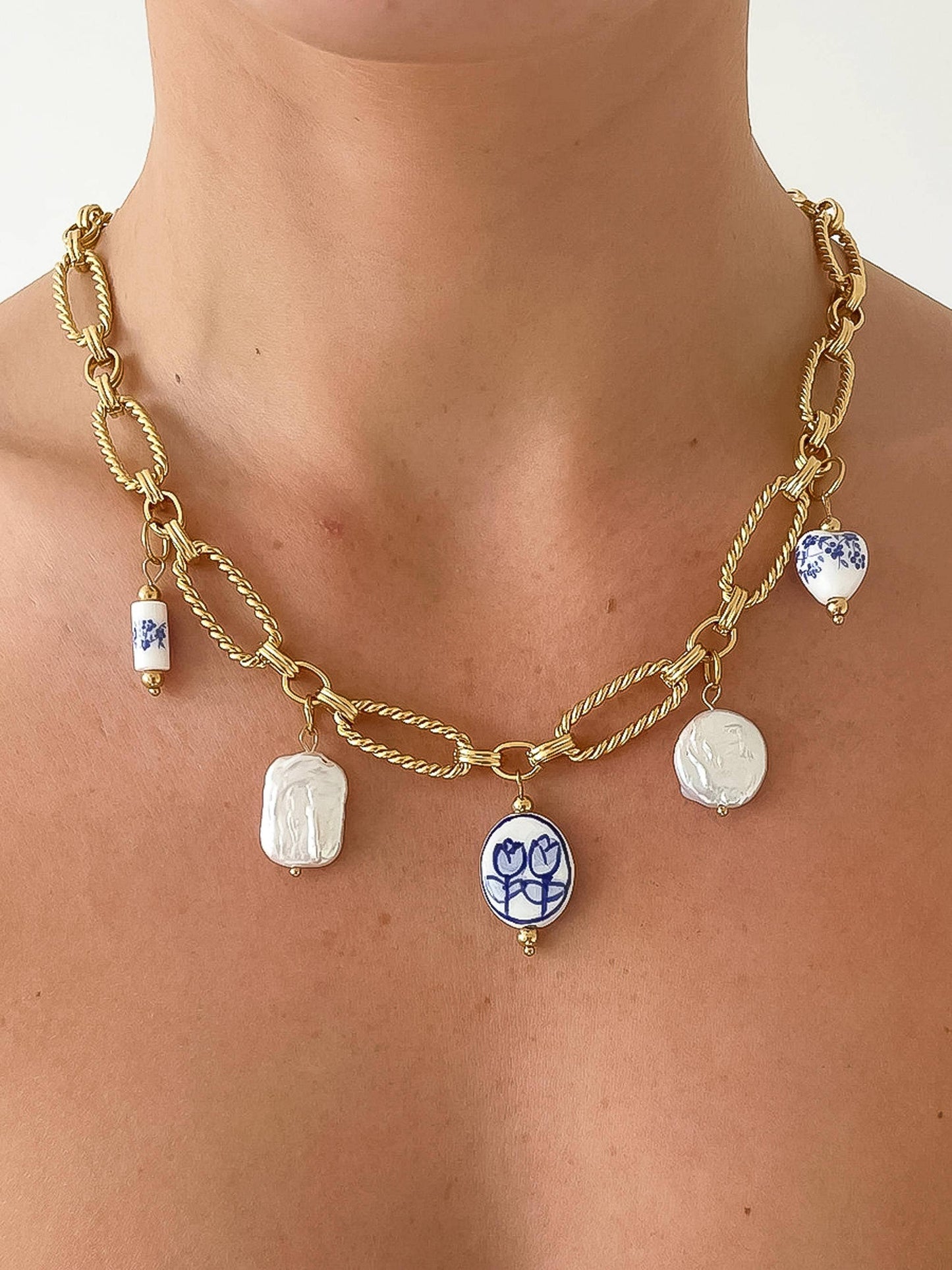 Kaia Floral Chain Necklace