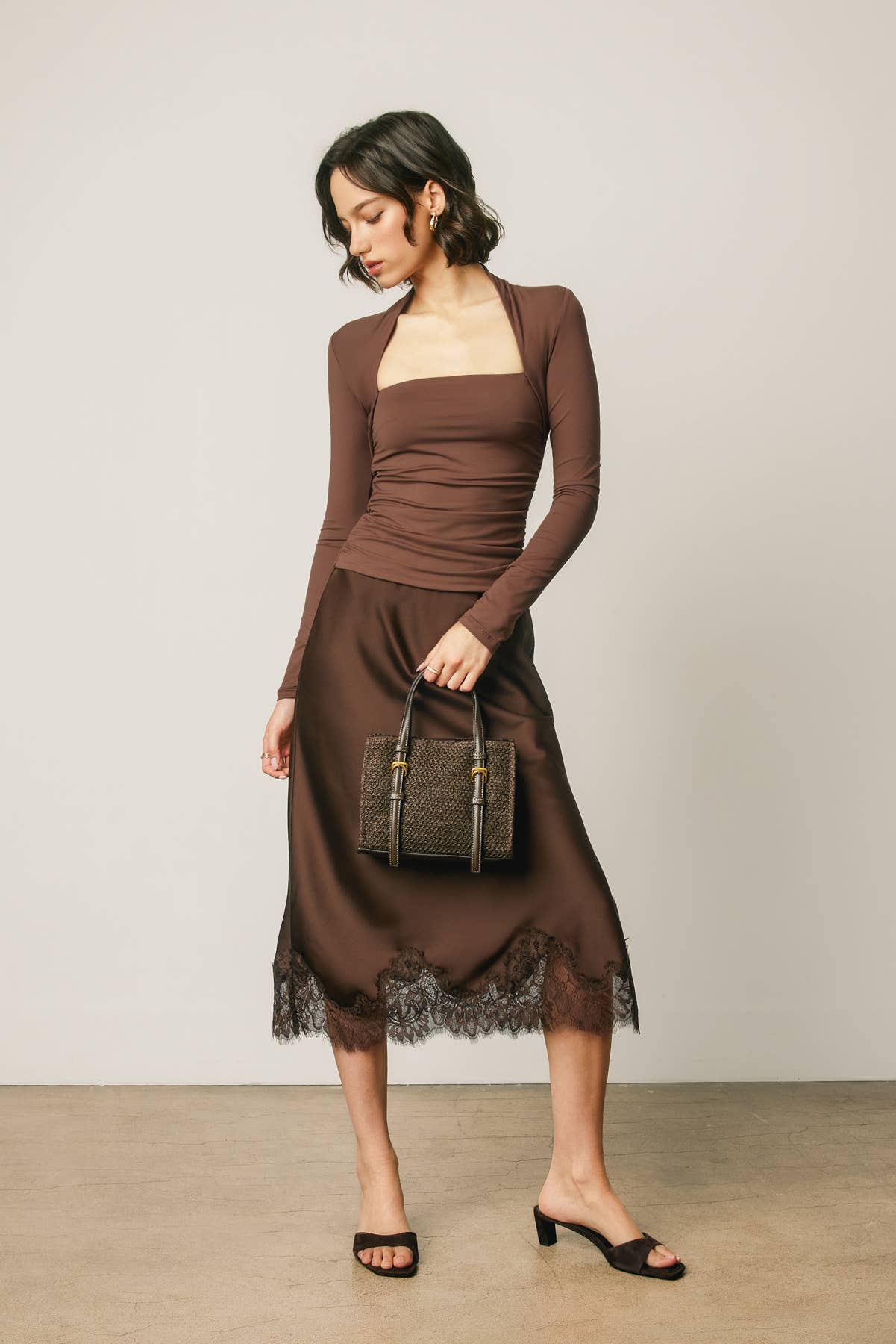 Dress Forum - Queen Anne Ruched Long Sleeve Top: CHOCOLATE / S-M-L(2-2-2)