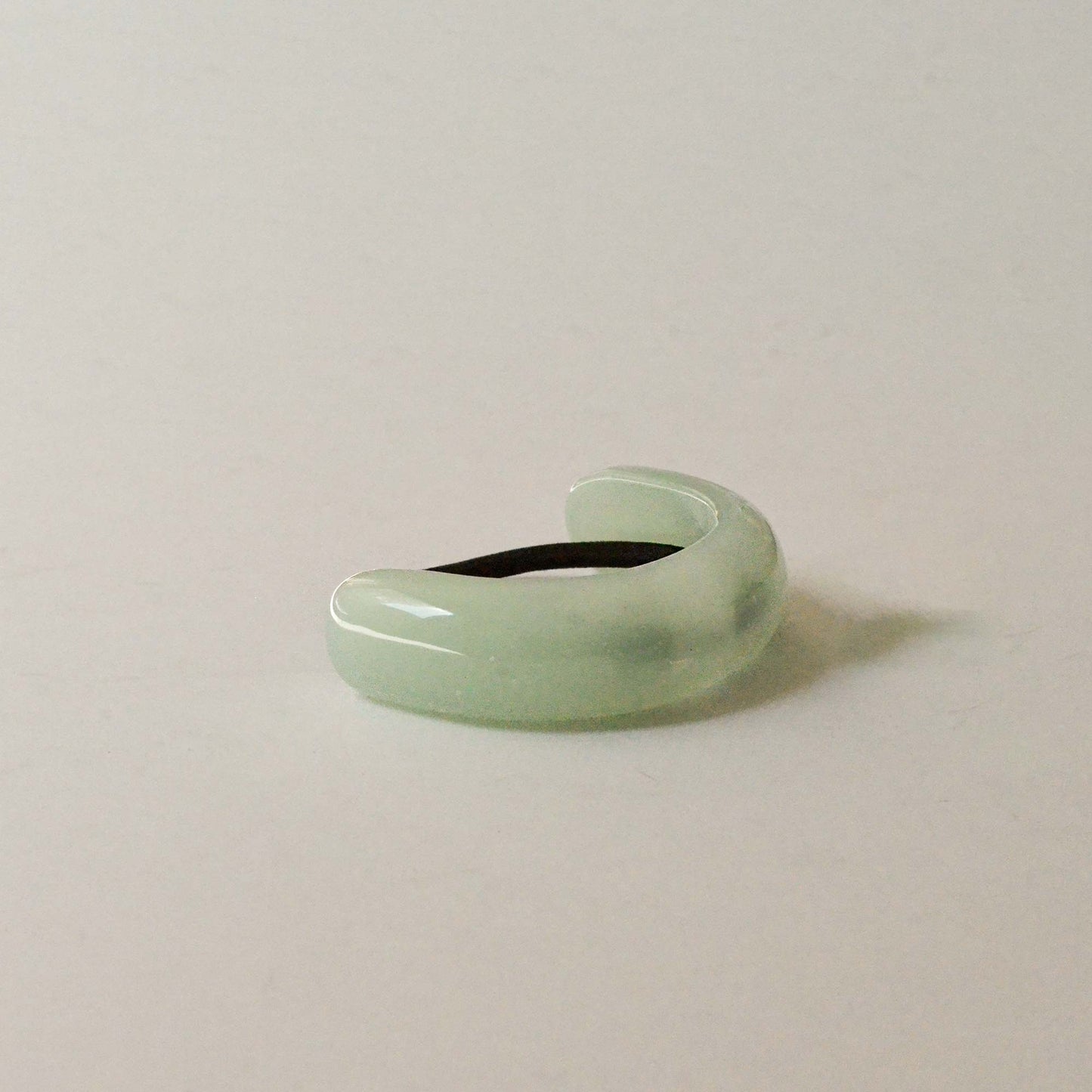 Erin Arch Hair Tie Light Green