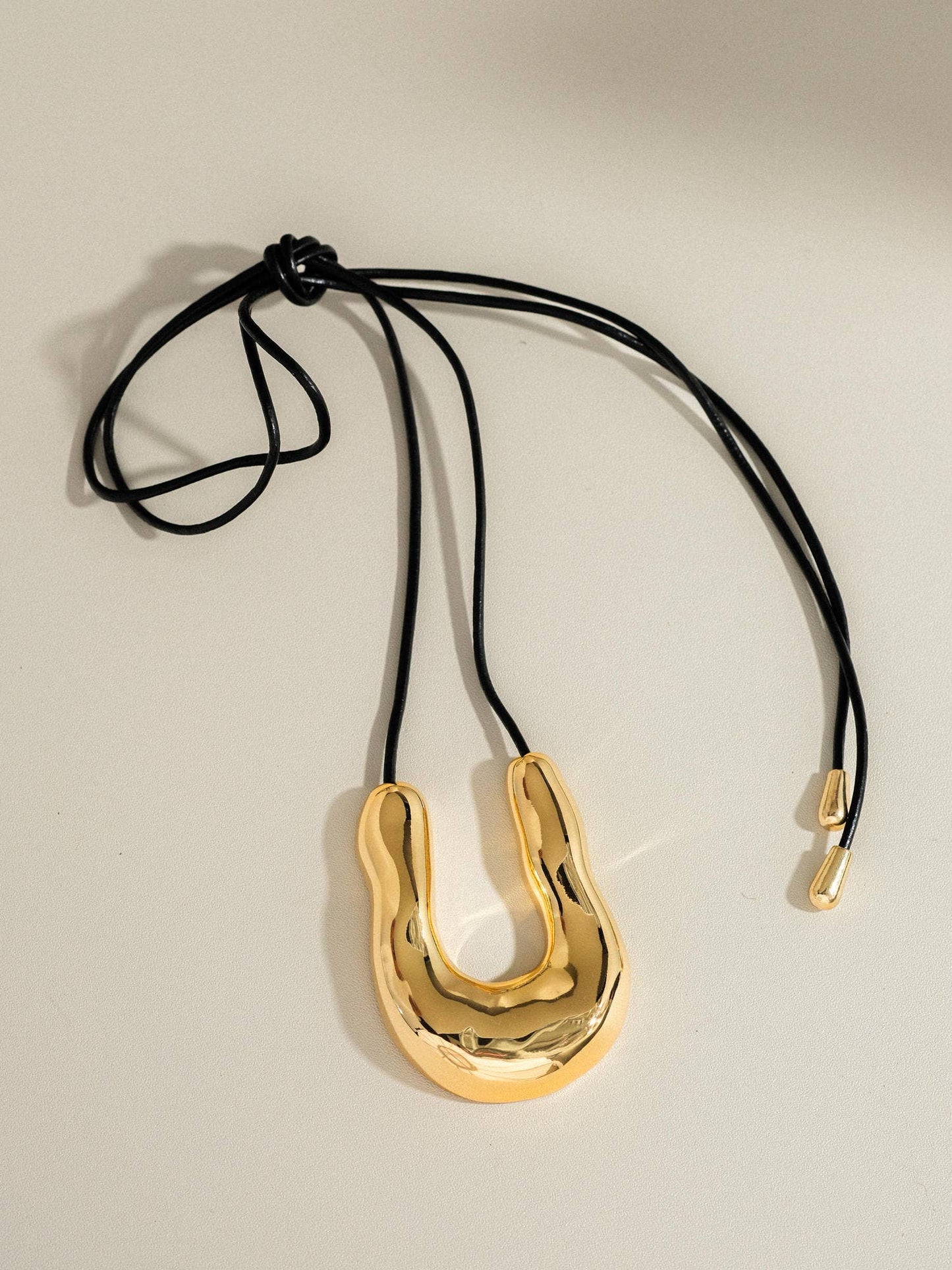 Sable Necklace