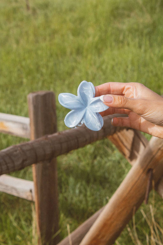 July Flower Claw Clip Blue