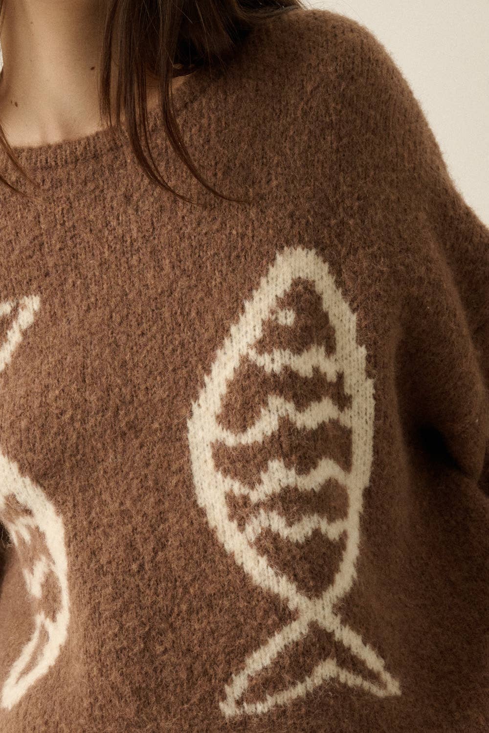 Promesa USA - Fish Jacquard-Knit Drop-Shoulder Rolled-Edge Sweater: Taupe / L