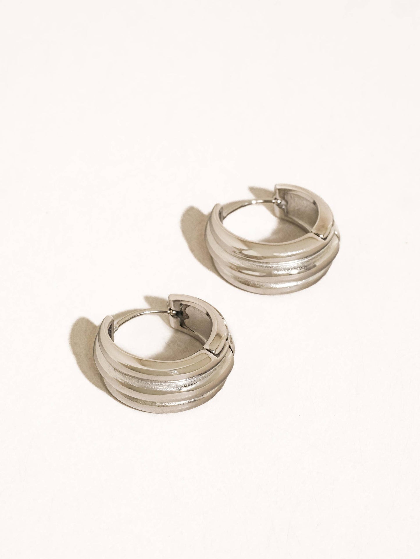 Gevrey Hoops