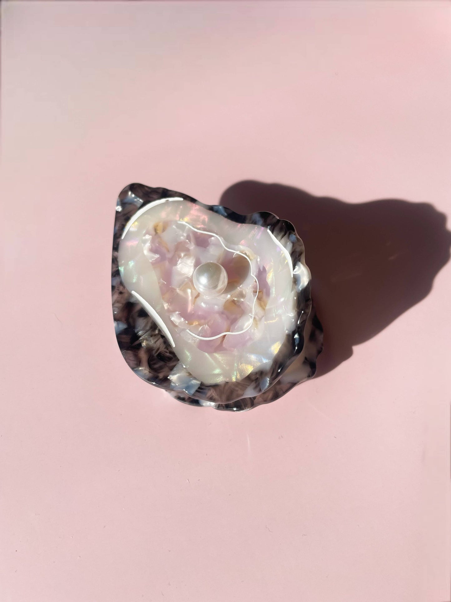 Oyster Claw Clip