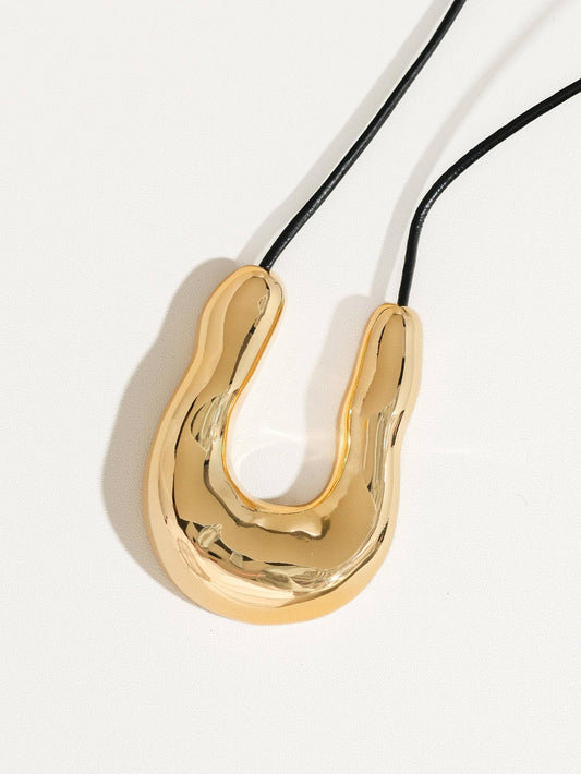 Sable Necklace