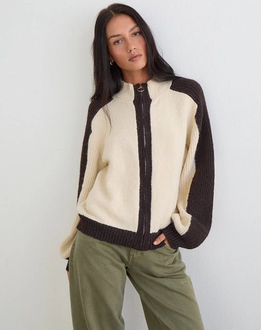 Asrar Cardigan