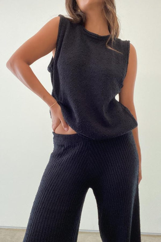 Calm Tides Top Black