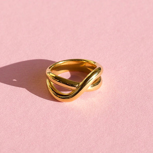 Anya Interlocking Ring