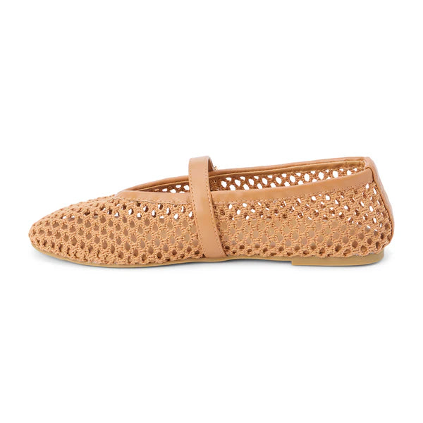 Nolita Flat Tan