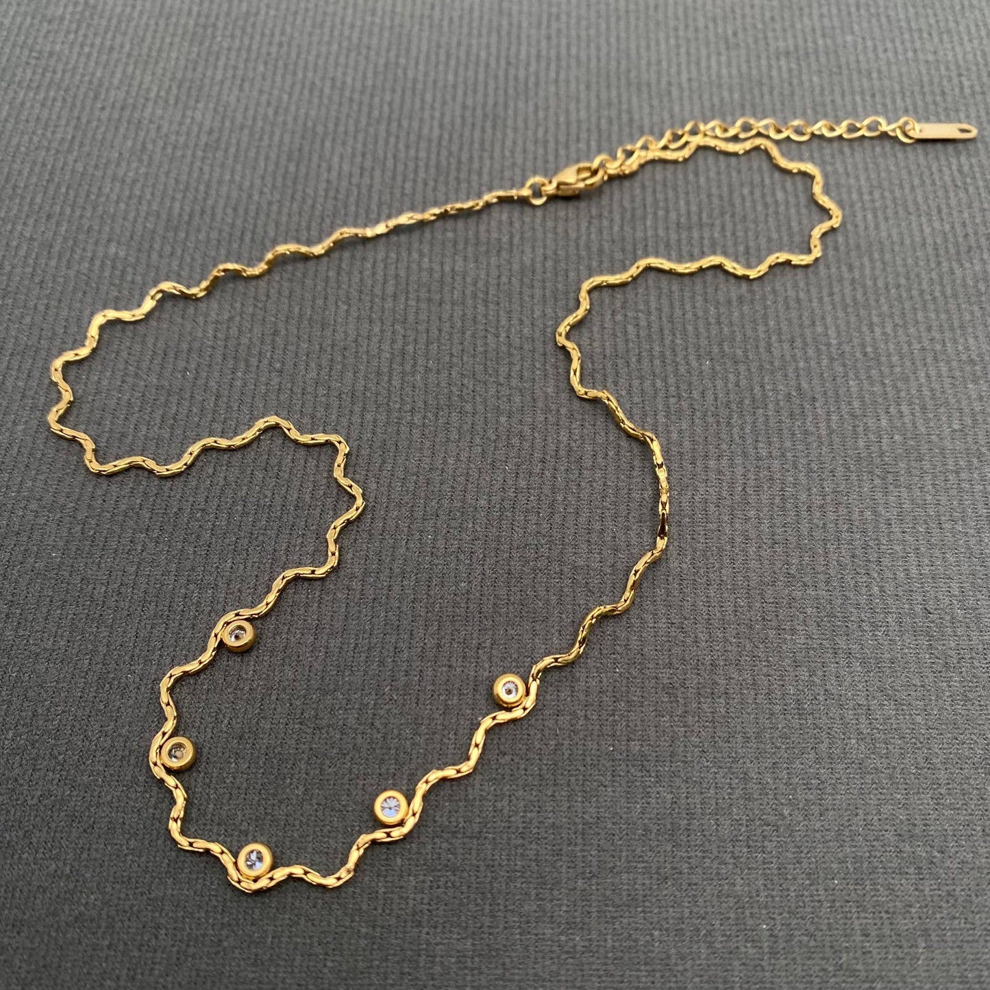 Inlaid Wave Necklace