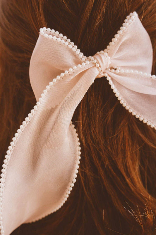 Pearl Long Bow Clip