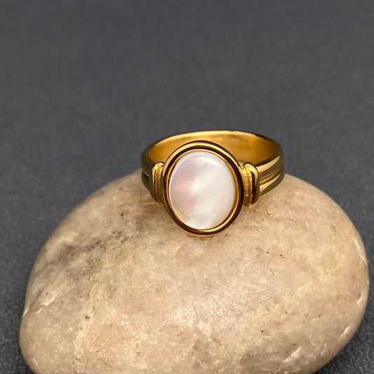 Oval Shell Ring