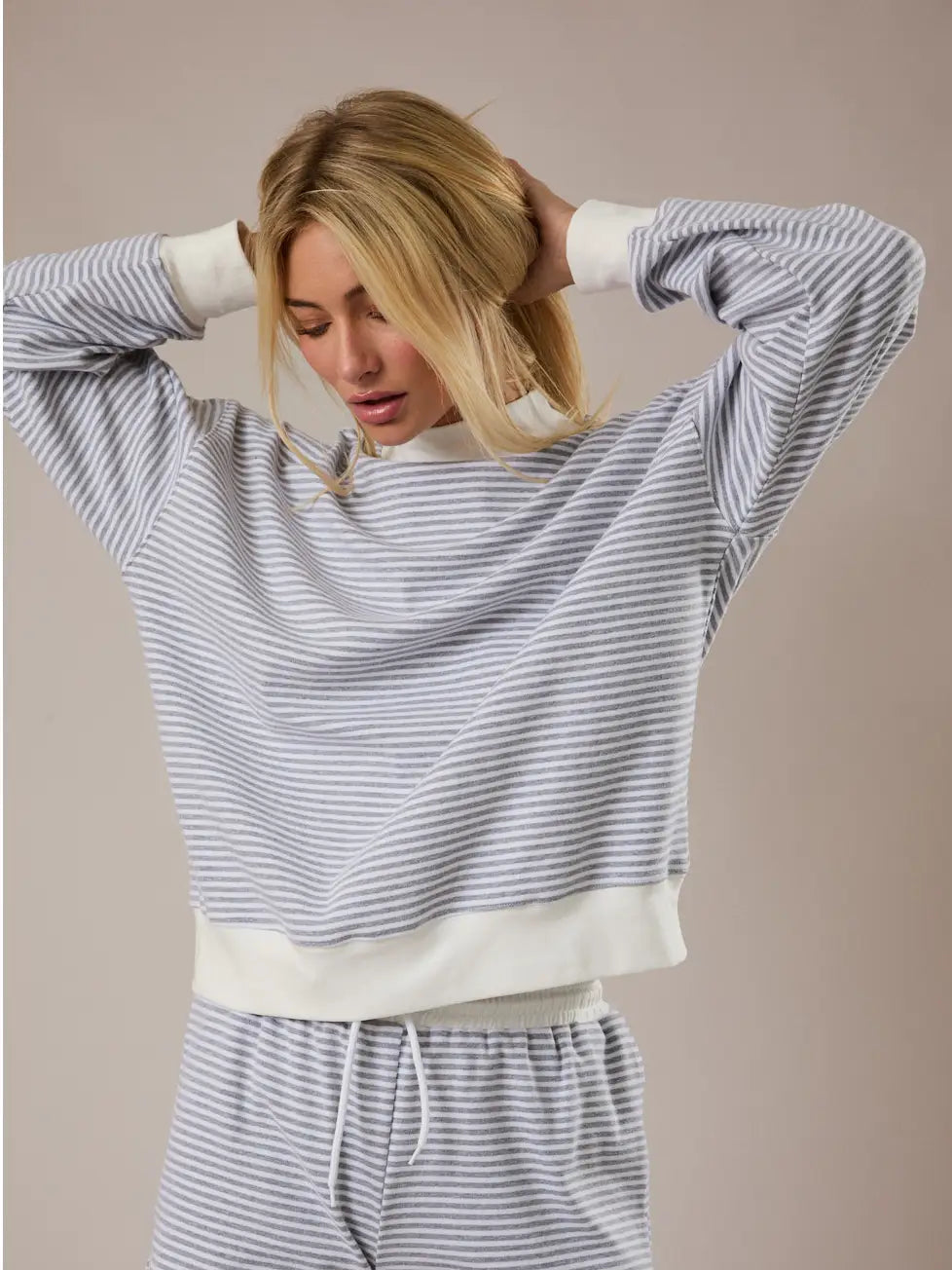 New Waves Mockneck Sweatshirt