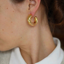 Load image into Gallery viewer, Elysia Twisted Hoop Earrings Gold
