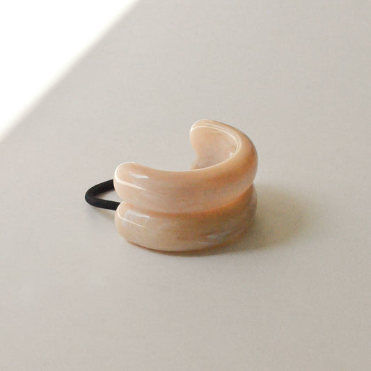 Shea Arch Hair Tie Beige